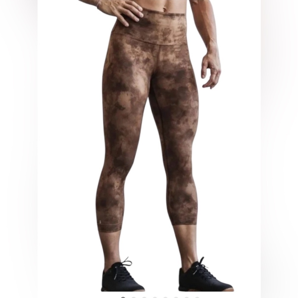 NO BULL high rise matte tights and trendy black and toffee tie dye.